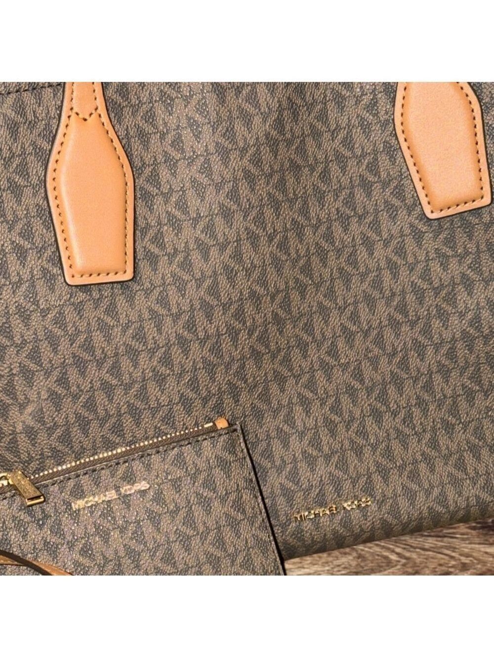Michael Kors Medium Charlie Tote Acorn Brown Logo NWT - Picture 16 of 16
